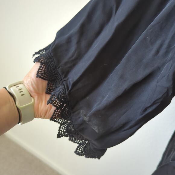 BHLDN Anthropologie UO Womens Robe Medium Black Belt Viscose Silky Nightgown - Picture 6 of 11